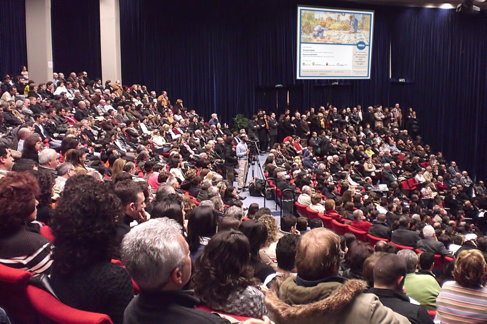Foto del convegno "Il rischio educativo"